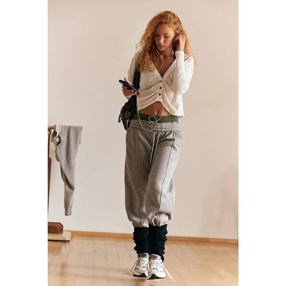 Free People Out Pace Layer White - L - Picture 1 of 4